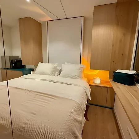 The Houseboat Family - De Jordaan Brand New Houseboat! Tekne *