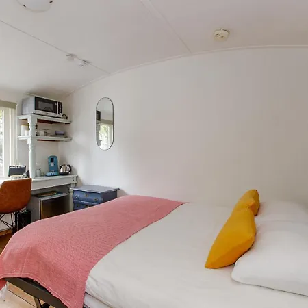 Botel The Houseboat Family - De Jordaan Amsterdam