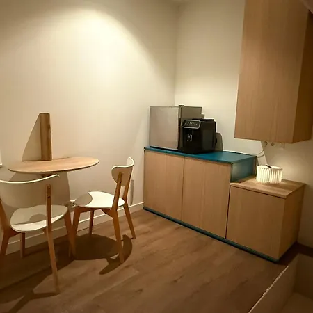 The Houseboat Family - De Jordaan Brand New Houseboat! Botel *