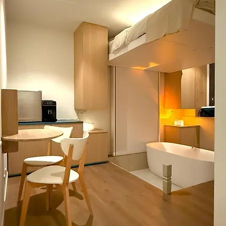 The Houseboat Family - De Jordaan Brand New Houseboat! Amsterdam