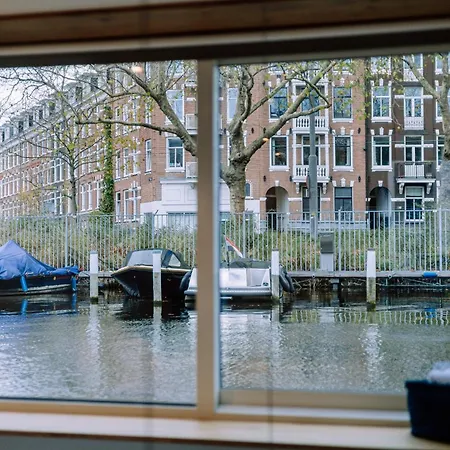 The Houseboat Family - De Jordaan Brand New Houseboat! * Amsterdam