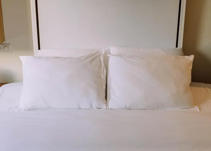 Hotel en barco The Houseboat Family - De Jordaan Brand New Houseboat!