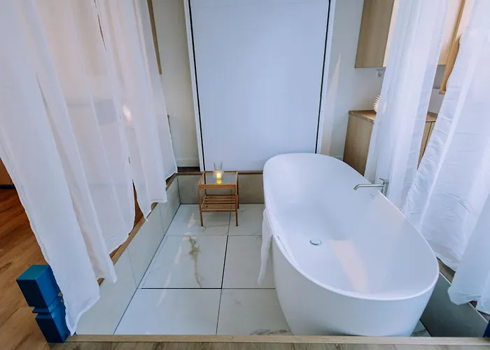 The Houseboat Family - De Jordaan Brand New Houseboat! Hotel en barco