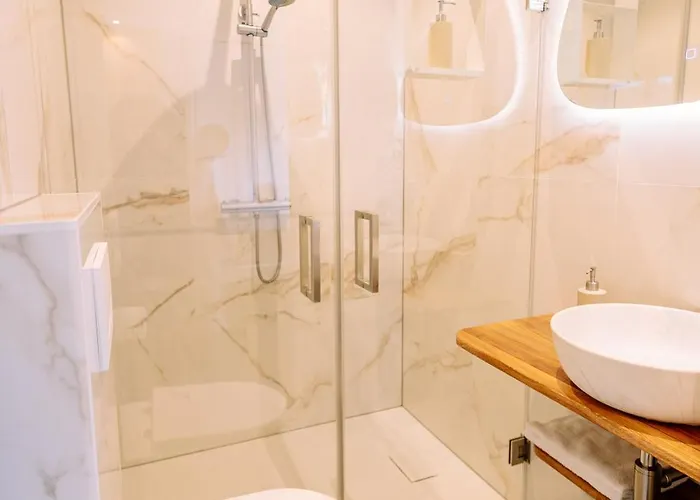 The Houseboat Family - De Jordaan Brand New Houseboat! Hotel en barco