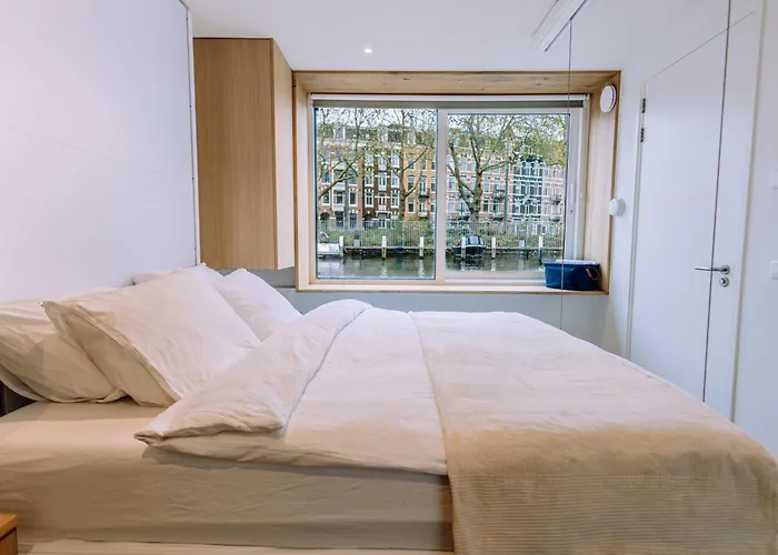 The Houseboat Family - De Jordaan Brand New Houseboat! * Ámsterdam