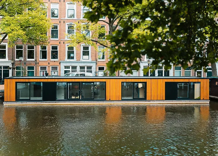 The Houseboat Family - De Jordaan Brand New Houseboat! Hotel en barco