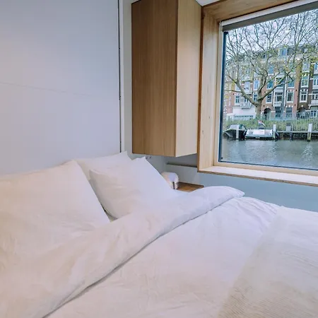 The Houseboat Family - De Jordaan Brand New Houseboat! *